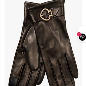 Kate Spade Spade Buckle Gloves